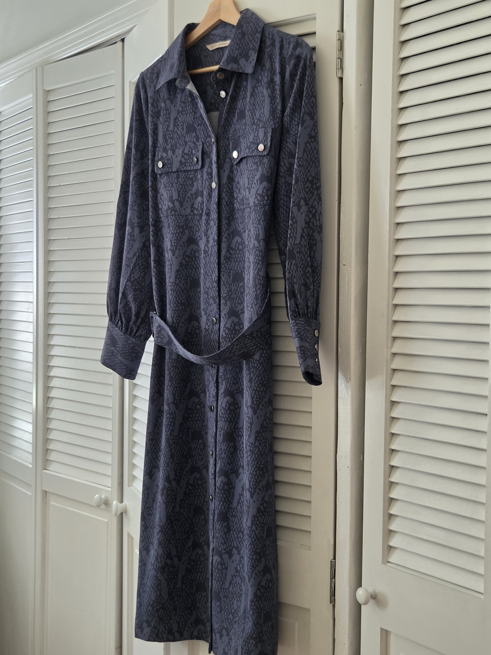 Soft Surroundings Navy and Gray Snake-Print Shirt Dress